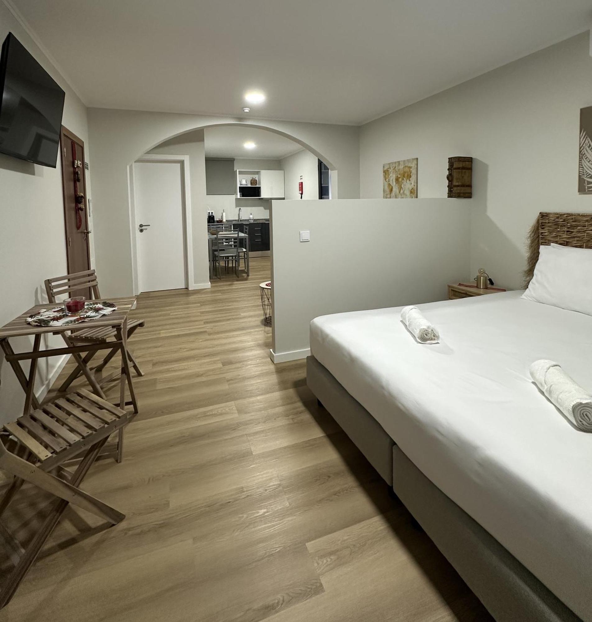 Oasis Suites - Funchal エクステリア 写真