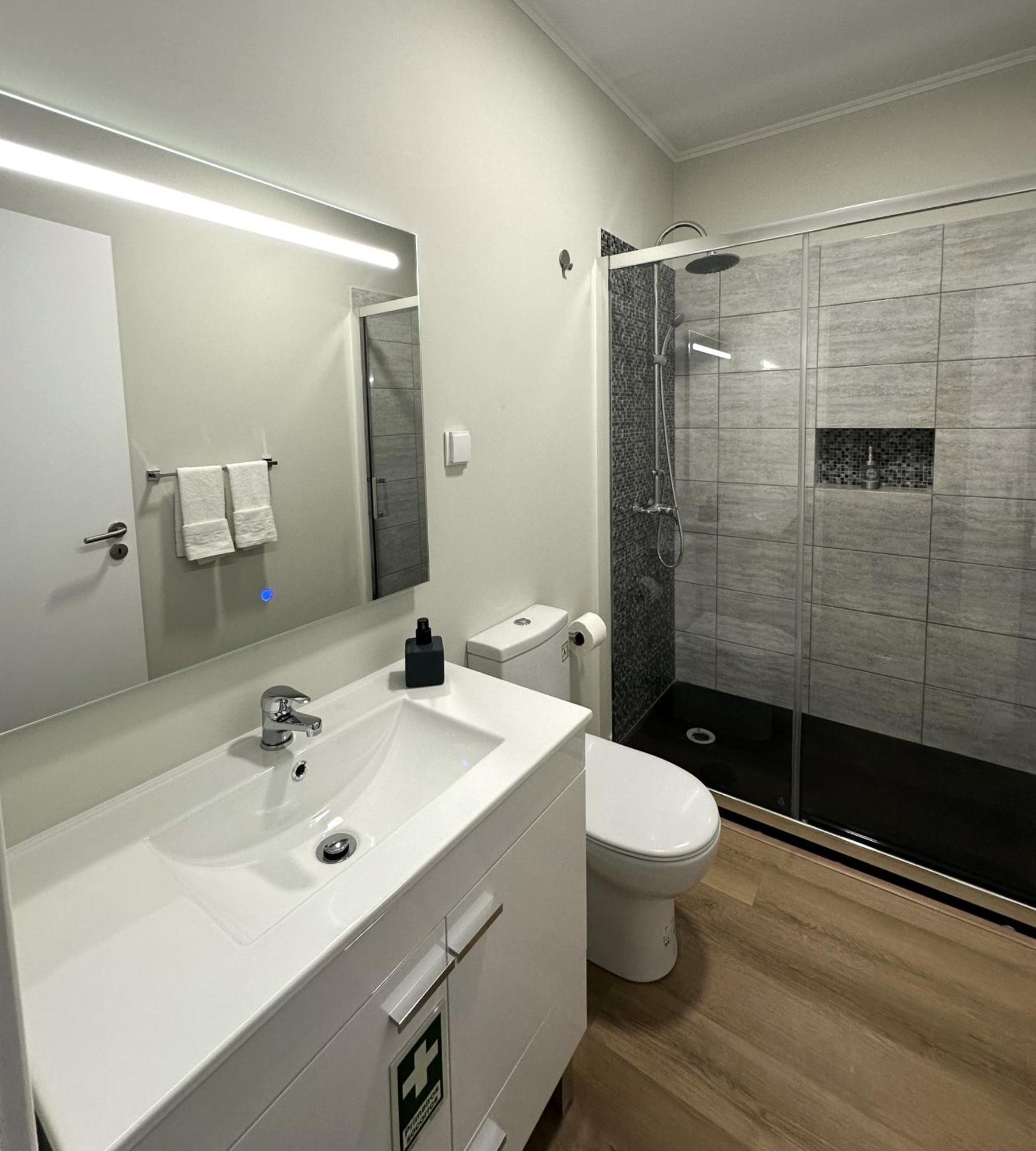 Oasis Suites - Funchal エクステリア 写真